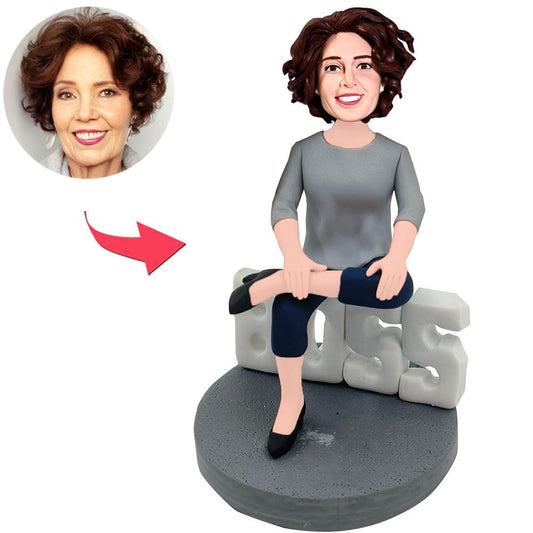 Female World's Best Boss Custom Bobbleheads